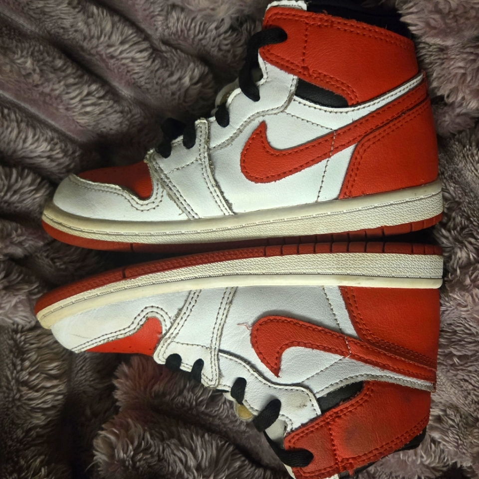 Toddler Jordan 1 Retro High Tops Size 10c